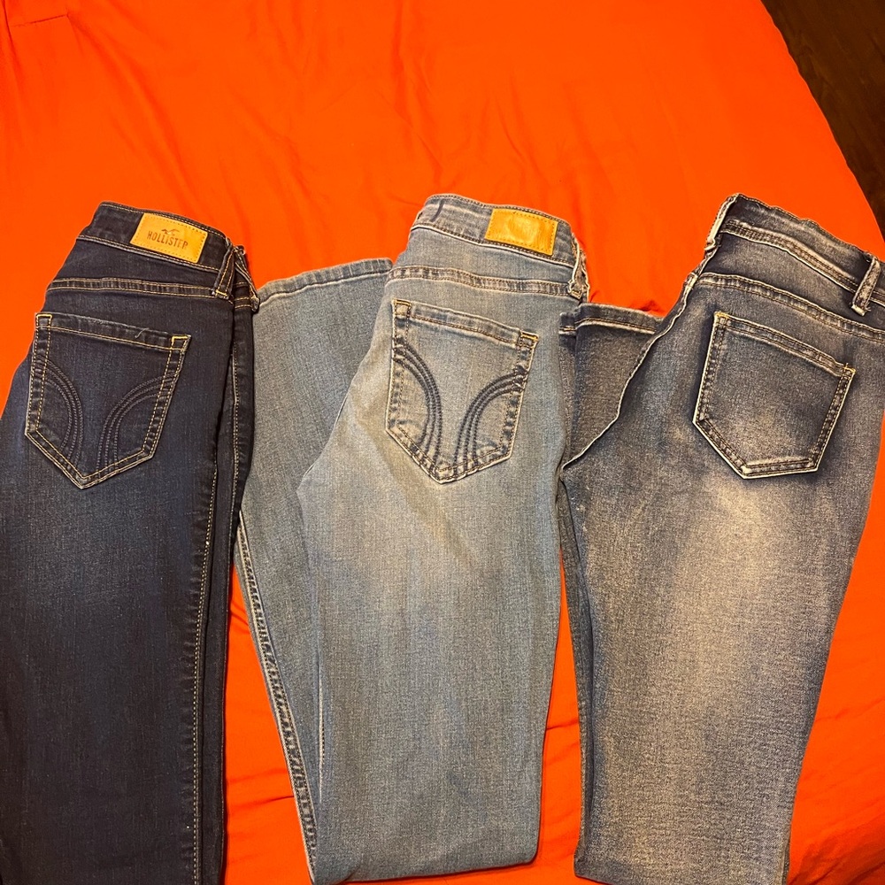 Hollister Dark and Light Blue Straight Jeans - Picture 4 of 13